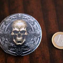 41: Skull3_Fridge_Magnet