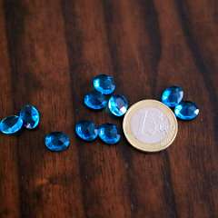 17: Ocean_Blue_Glass