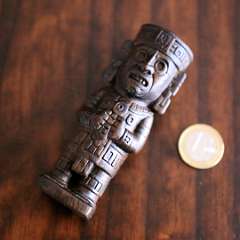 28: Aztec_Totem_Wood