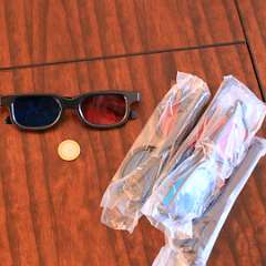23: 3D_Glasses_Red_Blue