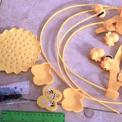 32: Bee_Honey_Collection