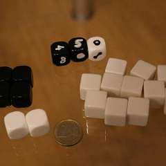 55: Kocky - plast prazdne