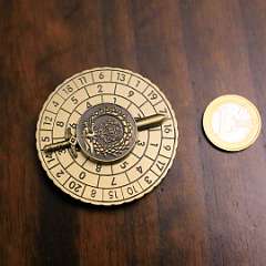 19: Spining_DND_Dice_Sword