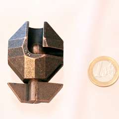 9: Hanayama Cast Flag