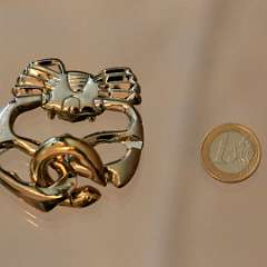 3: Hanayama Cast Claw