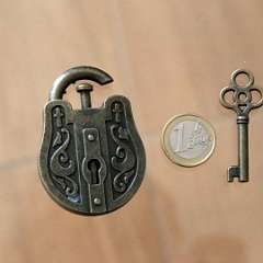 19: Constantinopoli Padlock
