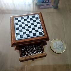 30: Chess-Dolhouse02