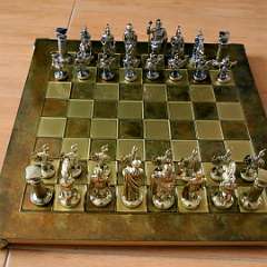 10: Chess-Manopoulos