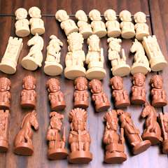 44: Maya_Chess_Fig
