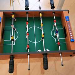 15: Stolny futbal