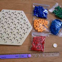 30: Wooden_Chain_Game