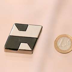 5: Hanayama Cast Diamond