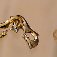 15: Hanayama Cast Seahorse