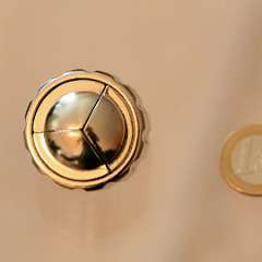 9: Hanayama Cast Cylinder