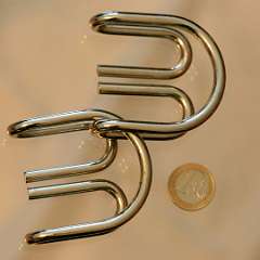 22: Hanayama Cast Devil